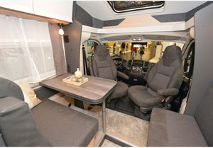 The Hobby Optima De Luxe T70 F low-profile motorhome cab view