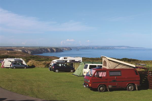 best places to visit in cornwall in a motorhome