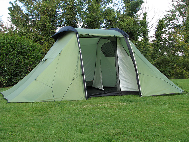 Weekend Tents - Out and About Live