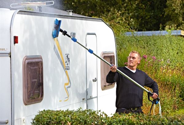 Cleaning Caravans